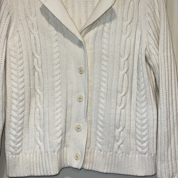 Vintage Cream Collared Button-Front Chunky Knit Cardigan - Picture 2 of 4